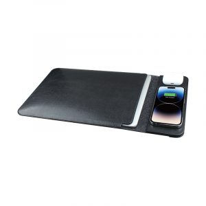 Wireless charging Macbook sleeve